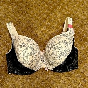 Cacique Black and Cream Lightly Lined Balconette 38F